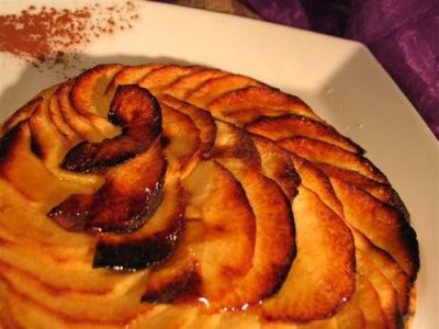 TARTE FINE AUX POMMES FLAMBEE